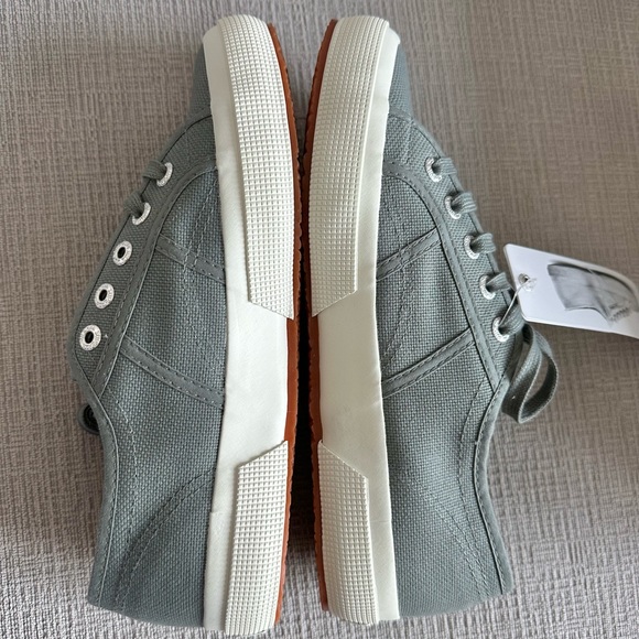 NWT Superga 2750 Cotu Classic Sneakers in Grey - Picture 4 of 6